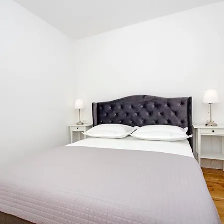 Apartment Edita