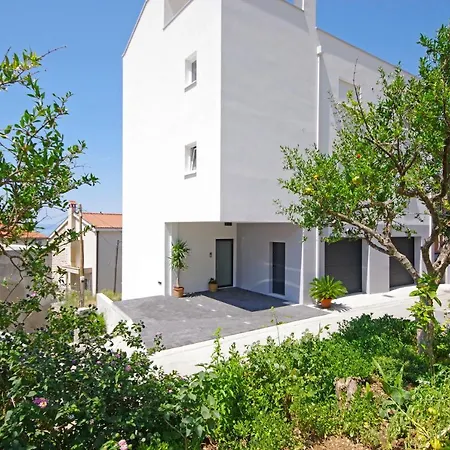 Lägenhet Edita Makarska